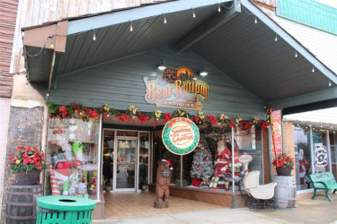 413 W Main St, Henryetta, OK 74437