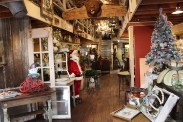 413 W Main St, Henryetta, OK 74437