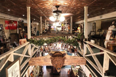 413 W Main St, Henryetta, OK 74437