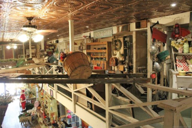 413 W Main St, Henryetta, OK 74437