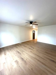 1218 Wade Wells Dr, Henryetta, OK 74437