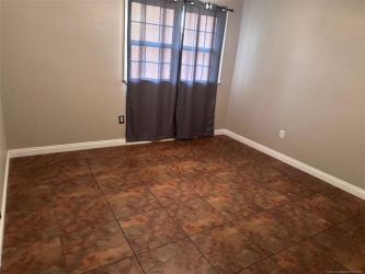 704 3rd St, Morris, OK 74445