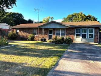 401 Creek Dr, Okmulgee, OK 74447