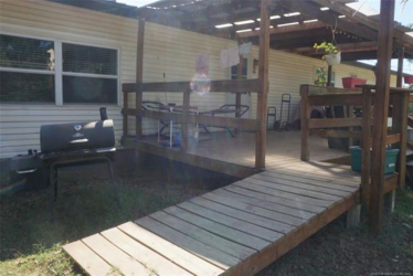 27405 S 170 Rd, Henryetta, OK 74437