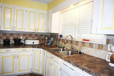 27405 S 170 Rd, Henryetta, OK 74437