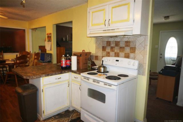 27405 S 170 Rd, Henryetta, OK 74437