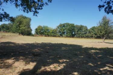 27405 S 170 Rd, Henryetta, OK 74437