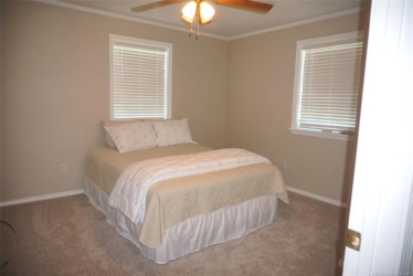 613 S 1st St, Morris, OK 74445