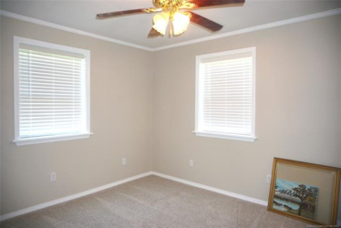 613 S 1st St, Morris, OK 74445