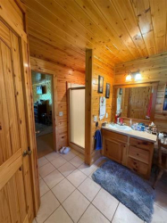 7905 Hornbeam Rd, Henryetta, OK 74437