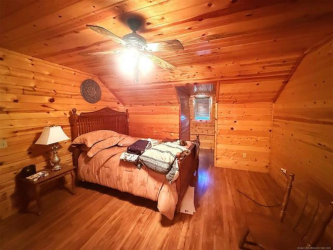 7905 Hornbeam Rd, Henryetta, OK 74437