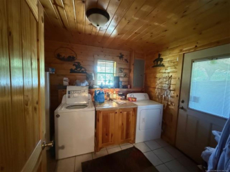 7905 Hornbeam Rd, Henryetta, OK 74437