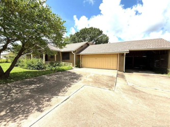 1001 S B St, Henryetta, OK 74437