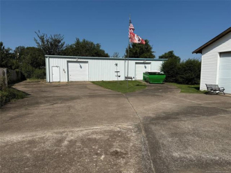 1001 S B St, Henryetta, OK 74437