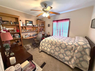 8352 Chestnut Rd, Henryetta, OK 74437