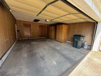 1511 Oakwood Dr, Henryetta, OK 74437