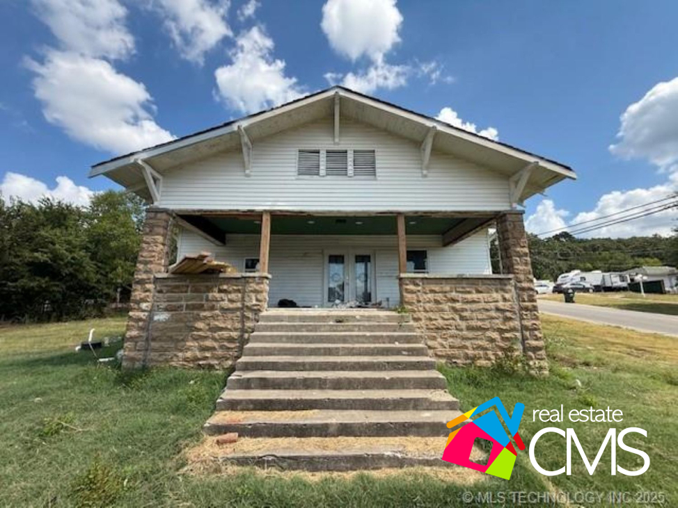 502 W Merrick St, Henryetta, OK 74437