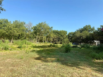 201 N 1st St, Henryetta, OK 74437