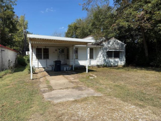 110 W May St, Henryetta, OK 74437