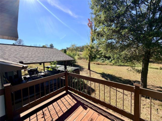 29815 Dustin Rd, Henryetta, OK 74437