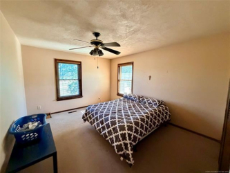 29815 Dustin Rd, Henryetta, OK 74437