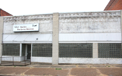 121 S 5th St, Henryetta, OK 74437
