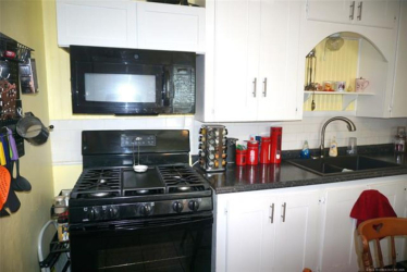 205 Washington St, Henryetta, OK 74437