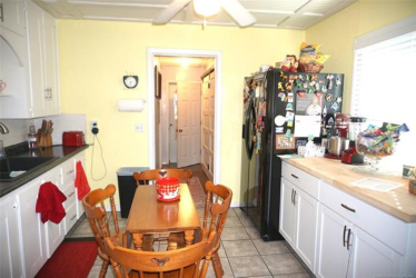 205 Washington St, Henryetta, OK 74437