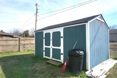 205 Washington St, Henryetta, OK 74437